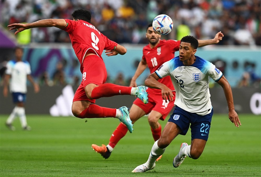 记者：穆西亚拉将在1月6日对阵萨尔茨堡红牛的热身赛复出